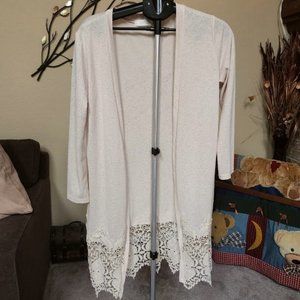 Cecil McBee lace embellished duster / cardigan sz medium (fits like small)